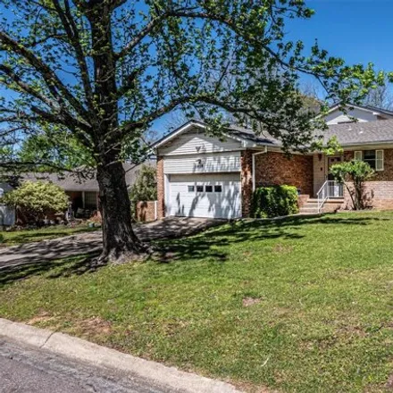 Image 2 - 2028 East 13th Street, Ada, OK 74820, USA - House for sale