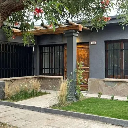 Buy this 3 bed house on Tandil in Distrito Carrodilla, Luján de Cuyo