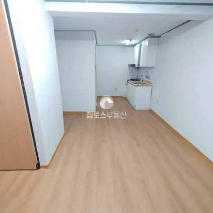 Image 7 - 서울특별시 마포구 서교동 448-35 - Apartment for rent
