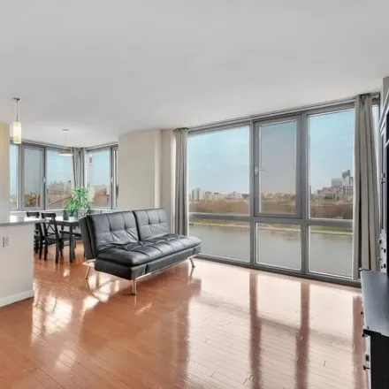 Rent this 2 bed condo on 475 Main Street in New York, NY 10044
