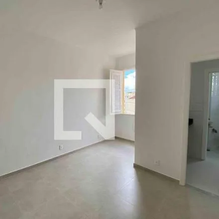 Buy this 1 bed apartment on Rua Bento Lisboa 157 in Catete, Rio de Janeiro - RJ