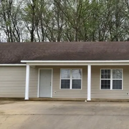 Rent this 3 bed house on 577 Johnson Street in Bolivar, TN 38008