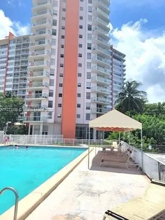 Buy this 2 bed condo on 7-Eleven in 1 West Flagler Street, Miami