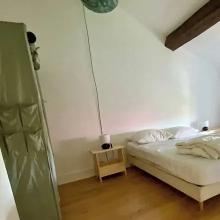 Rent this 3 bed apartment on 69890 La Tour-de-Salvagny