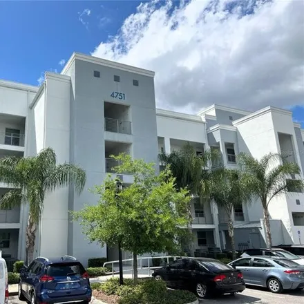 Buy this 2 bed condo on Santiago Place in Osceola County, FL 34746
