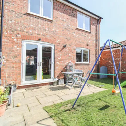 Buy this 3 bed duplex on Horseshoe Close in Scartho, DN33 3BA