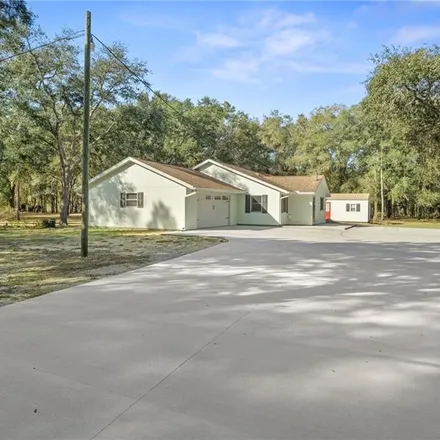 Buy this 3 bed house on 1632 North Croft Avenue in Inverness Highlands North, Citrus County