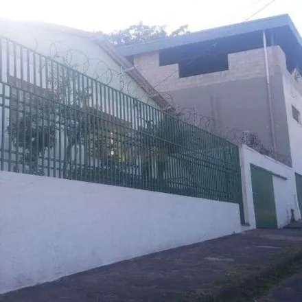 Buy this 12 bed house on Posto de Saude Pompeia in Rua Leopoldo Gomes, Pompeia