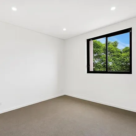 Image 3 - Rosebery Avenue, Rosebery NSW 2018, Australia - Apartment for rent