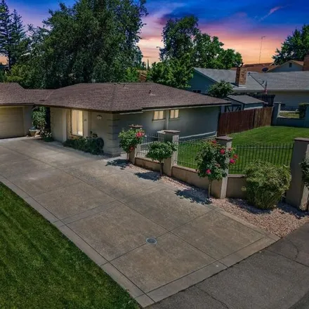 Buy this 3 bed house on 7703 Northridge Drive in Citrus Heights, CA 95610
