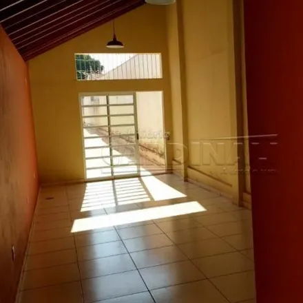 Rent this 3 bed house on Rua Sebastião Lemos da Cruz in Jardim Pinheiros, Araraquara - SP