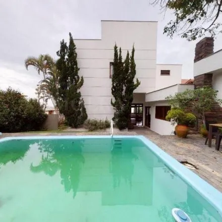 Rent this 5 bed house on Rua Ivo Reis Montenegro in Itaguaçu, Florianópolis - SC