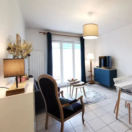 Rent this 2 bed apartment on Limoges in Haute-Vienne, France