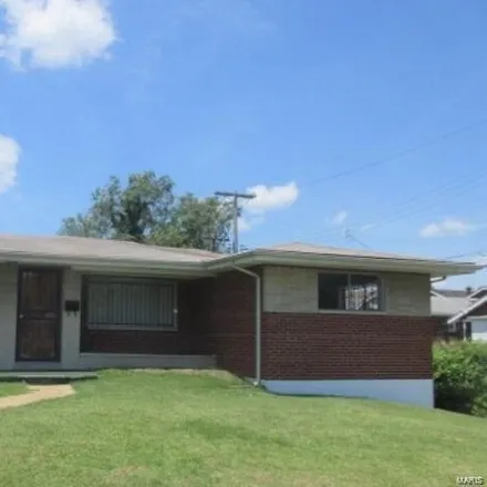Buy this 2 bed house on 4371 Dryden Avenue in St. Louis, MO 63115