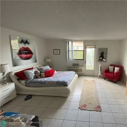 Image 3 - Riverside Drive, Coral Springs, FL 33065, USA - Condo for rent