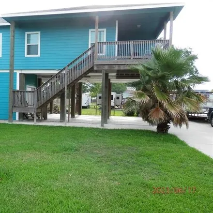 Rent this 2 bed house on 162 19th Street in San Leon, TX 77539