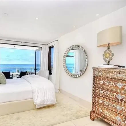 Rent this 2 bed condo on Laguna Beach