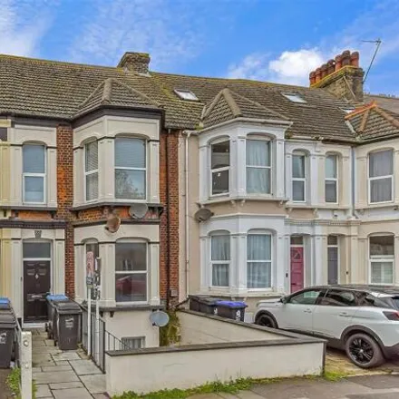 Buy this 1 bed apartment on 17 Ramsgate Road in Margate, CT9 5RY