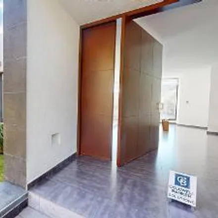 Buy this 3 bed house on Privada Cerrada Del Río in Zona Esmeralda, 53126 Atizapán de Zaragoza