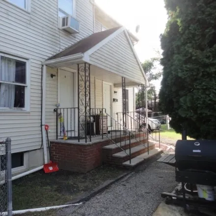 Image 3 - 10 Garrison Avenue, Dover, NJ 07801, USA - Duplex for rent