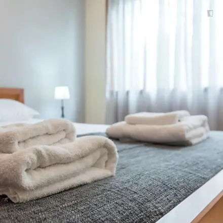 Rent this 3 bed apartment on Rua do Duque da Terceira 141 in 4300-096 Porto, Portugal