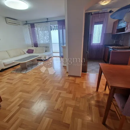 Image 7 - Prolaz Marčeljeve drage, 51106 Grad Rijeka, Croatia - Apartment for rent