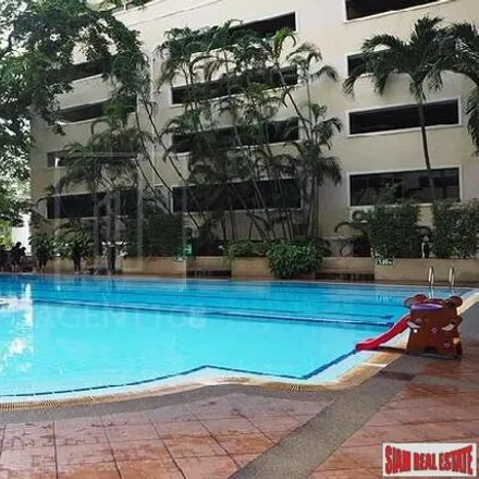 Buy this 1 bed apartment on unnamed road in Khlong Toei District, Bangkok 10330