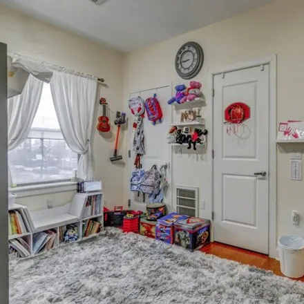 Image 7 - 99 Pollock Avenue, West Bergen, Jersey City, NJ 07305, USA - Condo for sale