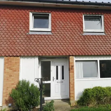 Rent this 3 bed townhouse on Home Farm in Saint Michael's Avenue, Highworth