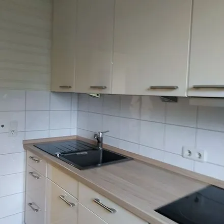 Rent this 2 bed apartment on Harzkampfbahn in Schäfereiweg, 38723 Seesen