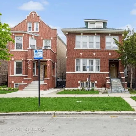Image 1 - 4610 South Francisco Avenue, Chicago, IL 60632, USA - House for sale