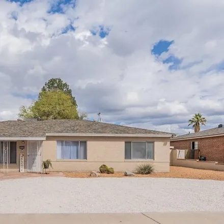 Buy this 3 bed house on 6525 East Cooper Street in Tucson, AZ 85710