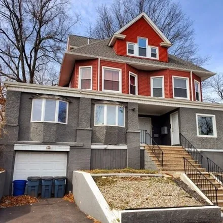 Buy this 8 bed house on 91 Vernon Terrace in Ampere, East Orange