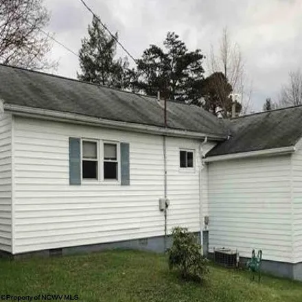 Buy this 3 bed house on 1610 Garner Street in Pleasant Valley, Marion County