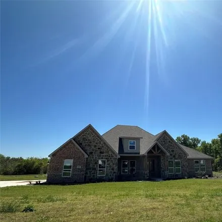 Buy this 5 bed house on Southern Oaks Drive in Royse City, TX 75189