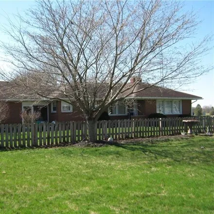 Buy this 2 bed house on 11 Nora Drive in Frazeysburg, Muskingum County
