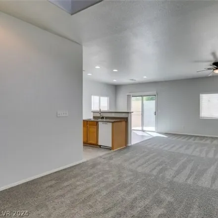 Image 4 - 3761 Stowe Creek Ave, North Las Vegas, Nevada, 89081 - House for sale
