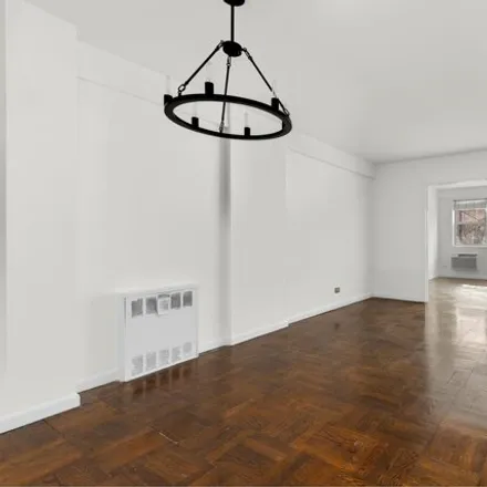Rent this 2 bed apartment on 404 East 66th Street in New York, NY 10065