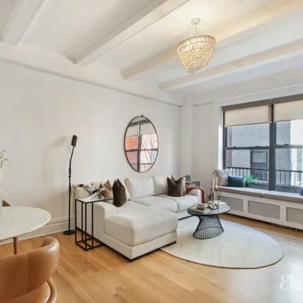 Image 3 - 345 West 88th Street, New York, NY 10024, USA - Townhouse for sale