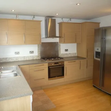 Rent this 3 bed apartment on 10 Marina Avenue in Beeston, NG9 1HB
