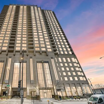 Image 1 - 530 Lake Shore Drive, 530 North Lake Shore Drive, Chicago, IL 60611, USA - Condo for sale