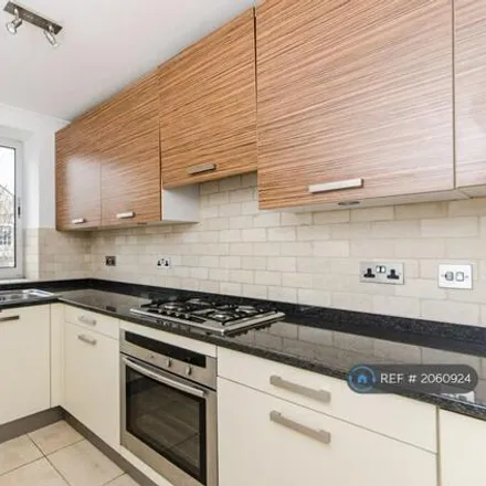 Image 6 - Boltons Court, 216 Old Brompton Road, London, SW5 0BS, United Kingdom - Apartment for rent