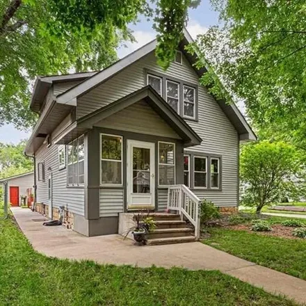 Buy this 4 bed house on 516 Lyndale St in North Mankato, Minnesota