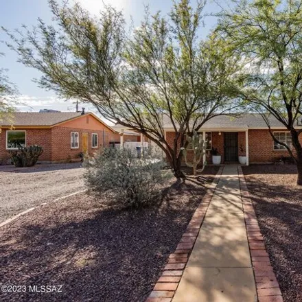 Buy this 2 bed house on 954 East Weymouth Drive in Tucson, AZ 85719