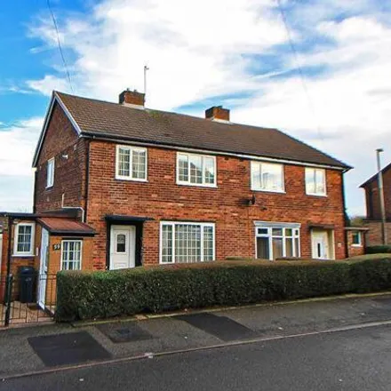 Buy this 3 bed duplex on Elm Green / Parkes Hall Rd in Elm Green, Wrens Nest