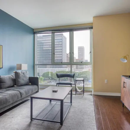 Rent this 1 bed apartment on Vermont & Wilshire in South Vermont Avenue, Los Angeles