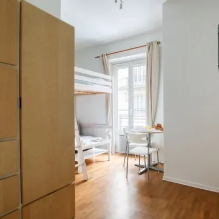 Image 7 - 10 Rue des Moines, 75017 Paris, France - Apartment for rent