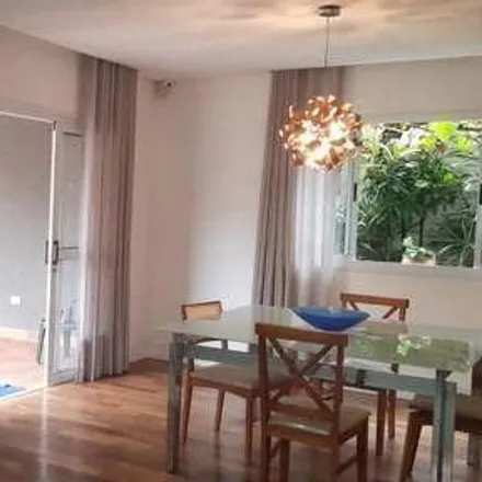 Rent this 3 bed house on Rua Tupirantins in Vila Galvão, Guarulhos - SP