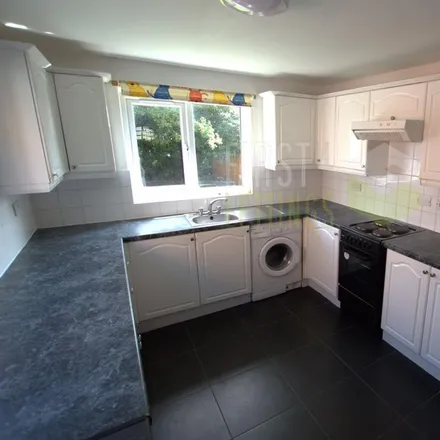 Image 2 - Greenhill Road, Leicester, LE2 3DP, United Kingdom - Duplex for rent