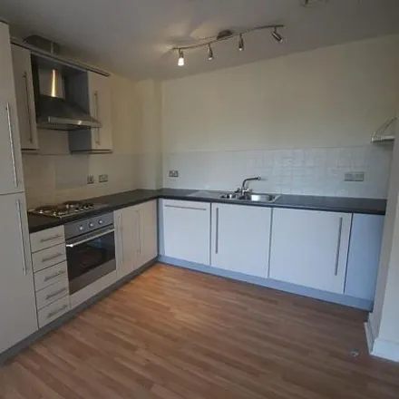 Rent this 2 bed room on Wren Nest Retail car park in High Street West, Glossop